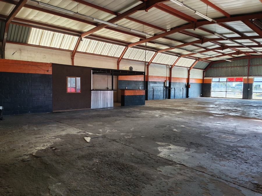 To Let commercial Property for Rent in Somerset West Business Park Western Cape